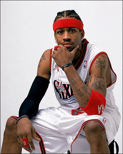 有惊无险，小麦和孔蒂所乘飞机警告灯误报导致飞机迫降（虚惊一场：小麦与孔蒂所乘航班因警示灯误报紧急降落）