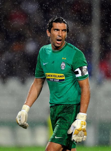 谁更强？ESPN对比15-16赛季库里和本赛季SGA数据