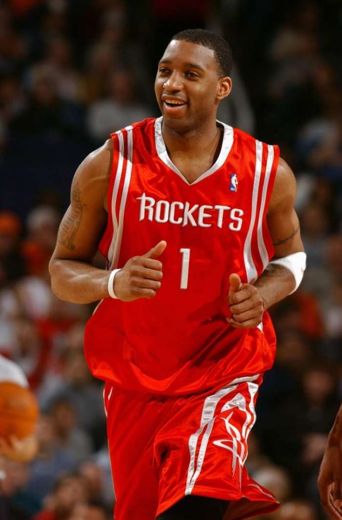 王曼昱称为国家荣誉要战胜伤痛（王曼昱表示将为国家荣誉克服伤痛）