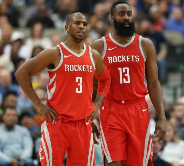 意媒：米兰派球探现场考察亨克18岁前腰卡雷察斯（意媒：米兰球探现场观战评估亨克18岁前腰卡雷察斯）