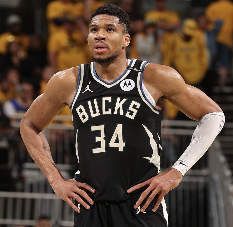 官方：韩国门将郑民基结束租借离开广岛三箭，回归水原FC（官宣：韩籍门将郑民基租期结束离开广岛三箭，重返水原FC）